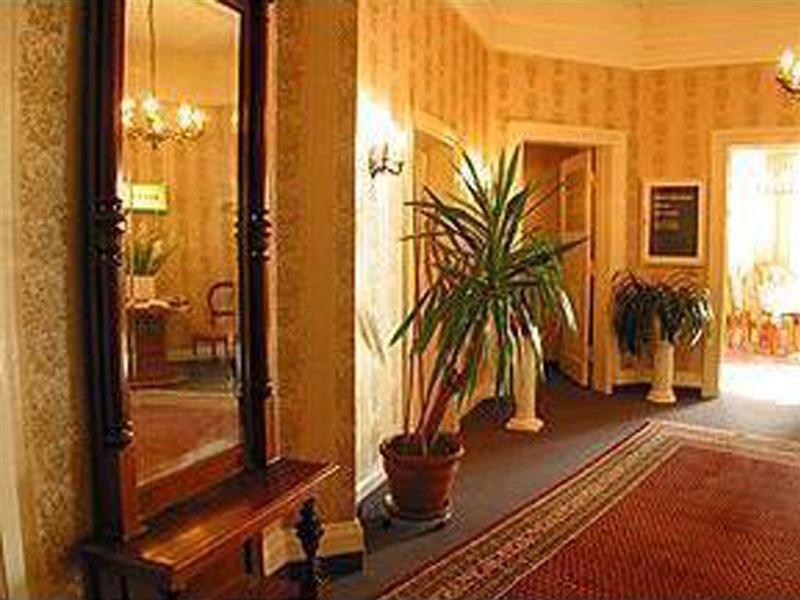 Hotel Lumen Am Hauptbahnhof Hamburg-Harburg Exteriör bild