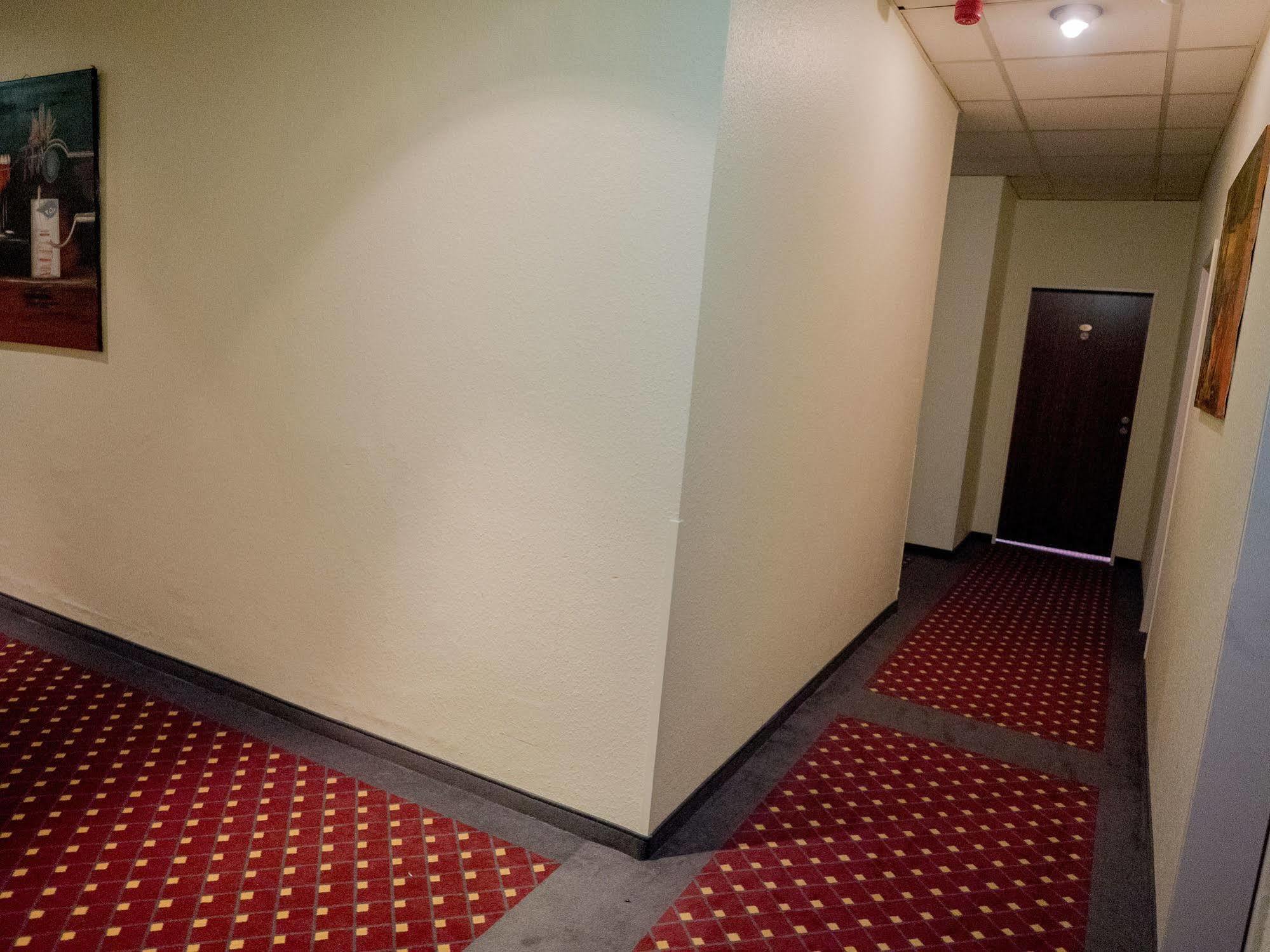 Hotel Lumen Am Hauptbahnhof Hamburg-Harburg Exteriör bild